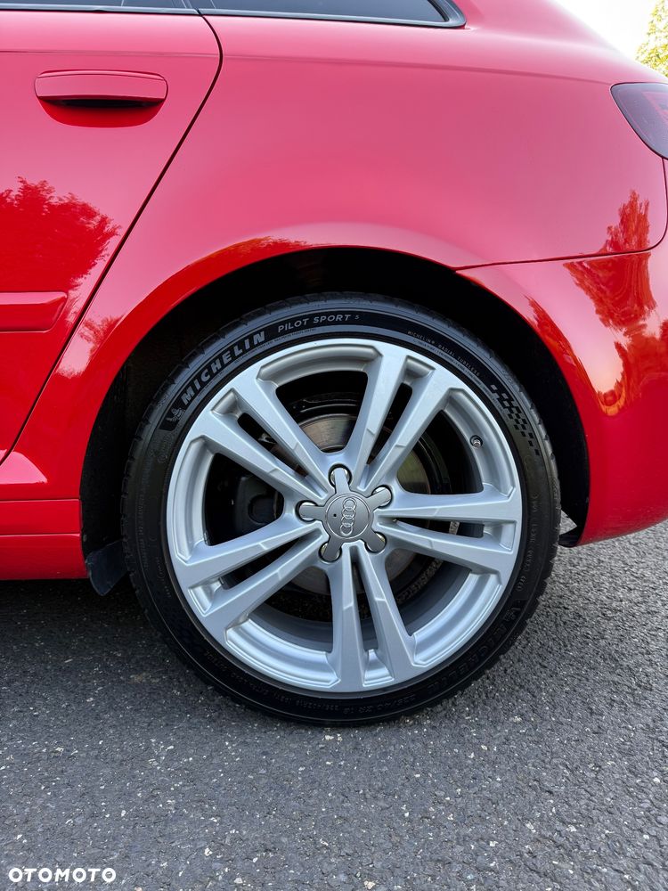 Audi A3 Sportback 2.0 TDI DPF quattro S line Sportpaket plus - 15