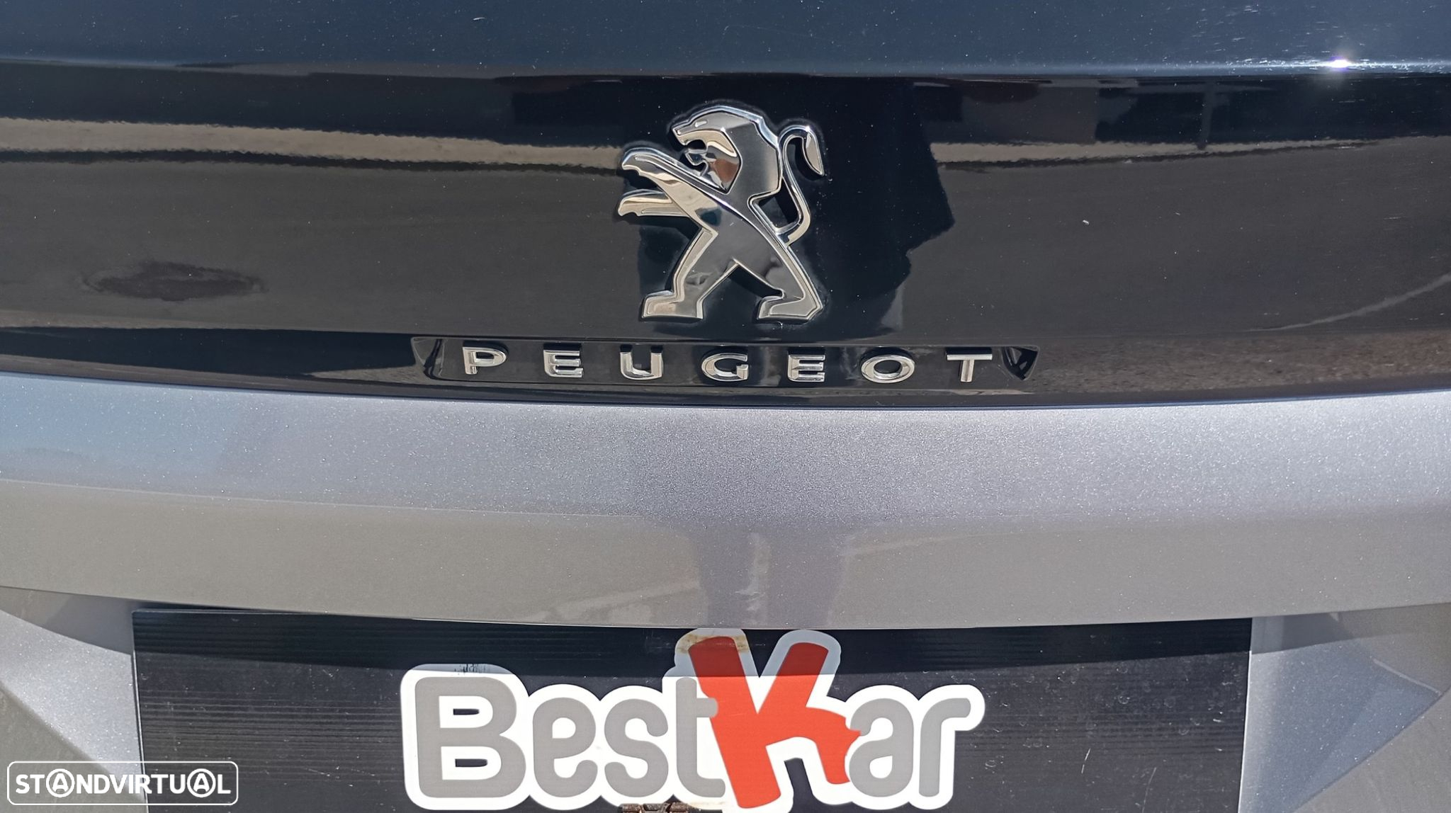 Peugeot 3008 PureTech 130 Stop & Start GPF EAT8 Allure Business-Pack - 43