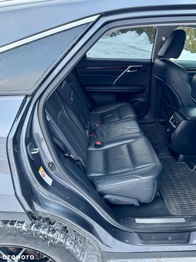 Lexus RX - 23