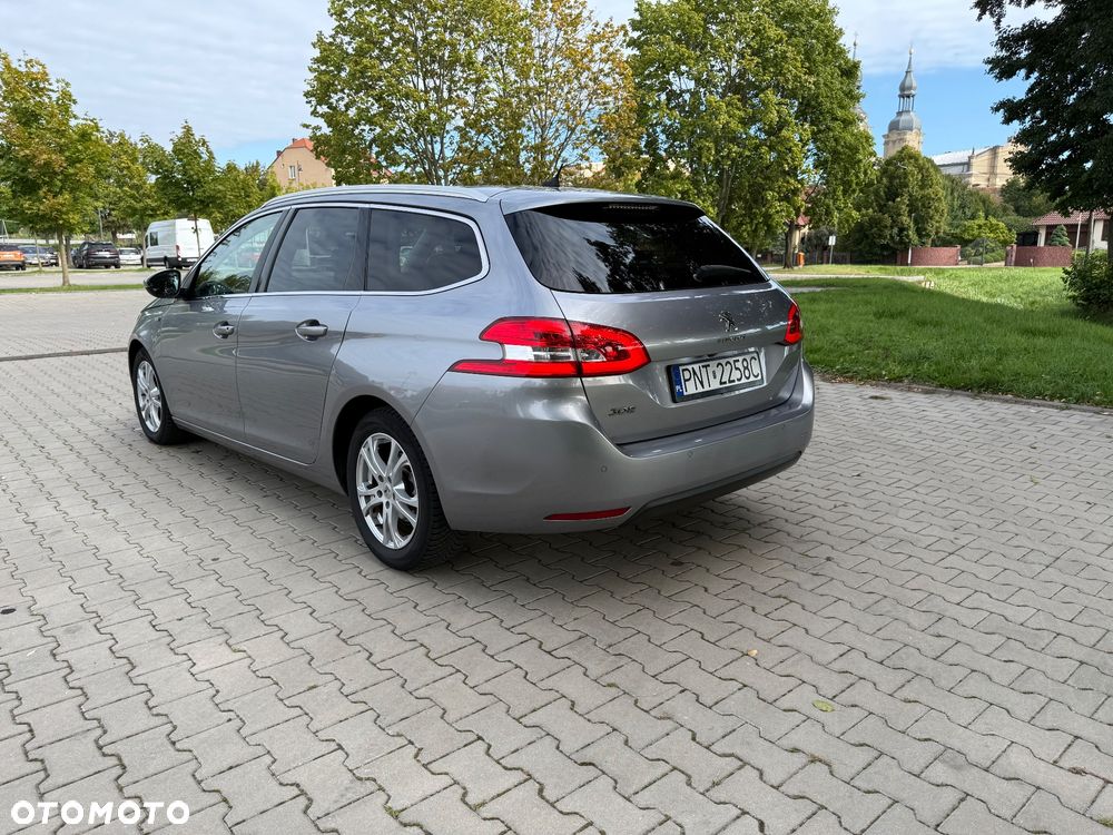 Peugeot 308 1.6 BlueHDi Allure S&S - 7