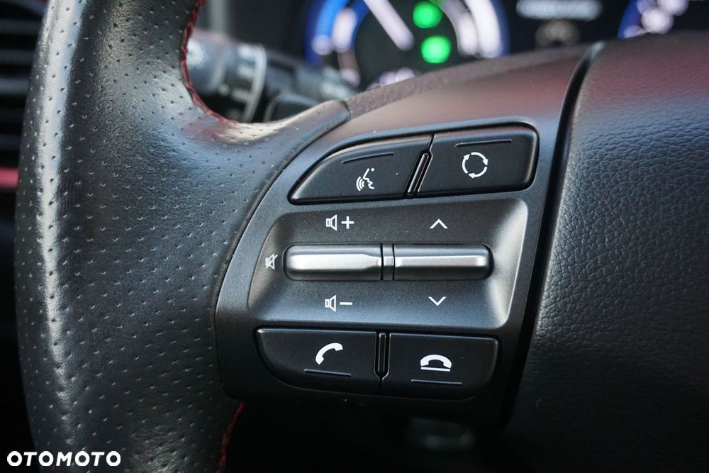 Hyundai Kona 1.6 GDI Hybrid Premium DCT - 17