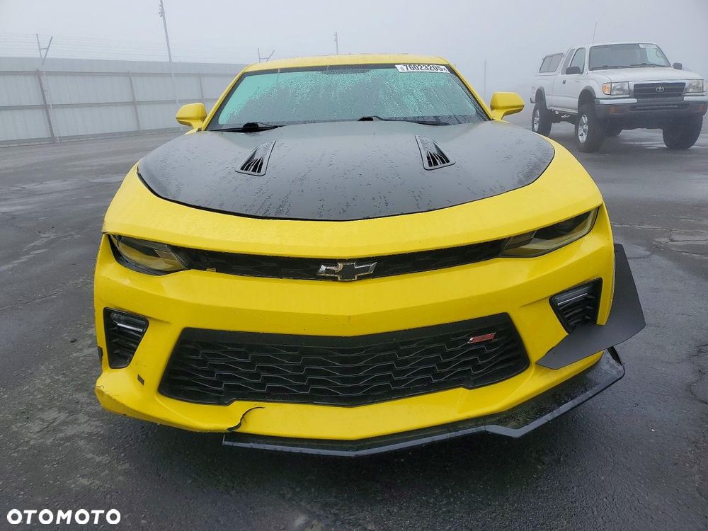 Chevrolet Camaro - 2