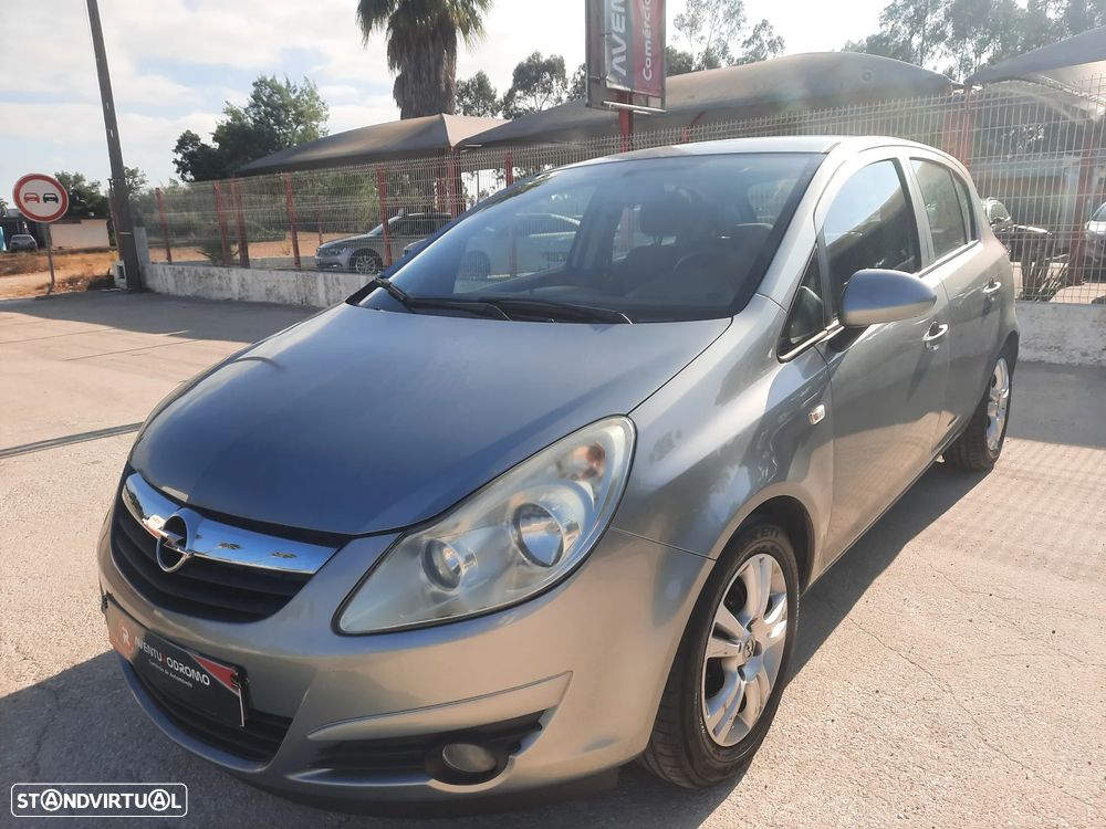 Opel Corsa 1.3 CDTI Enjoy EcoFLEX - 2