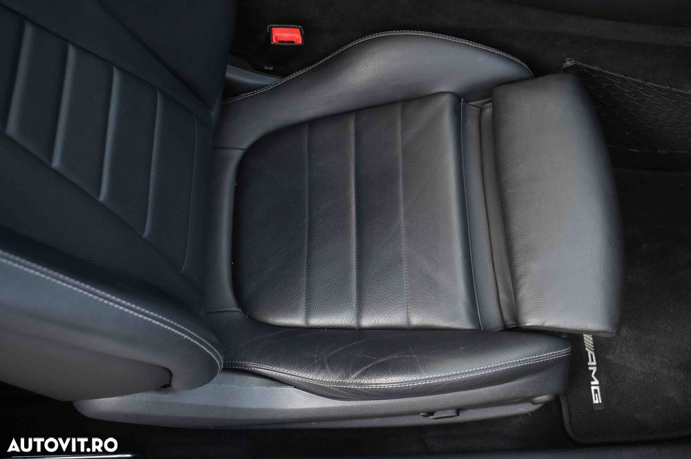 Mercedes-Benz E 350 d 4Matic Coupe 9G-TRONIC AMG Line - 28