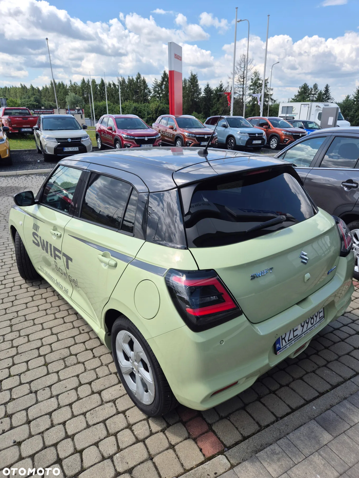 Suzuki Swift 1.2 Dualjet SHVS Premium Plus CVT - 8