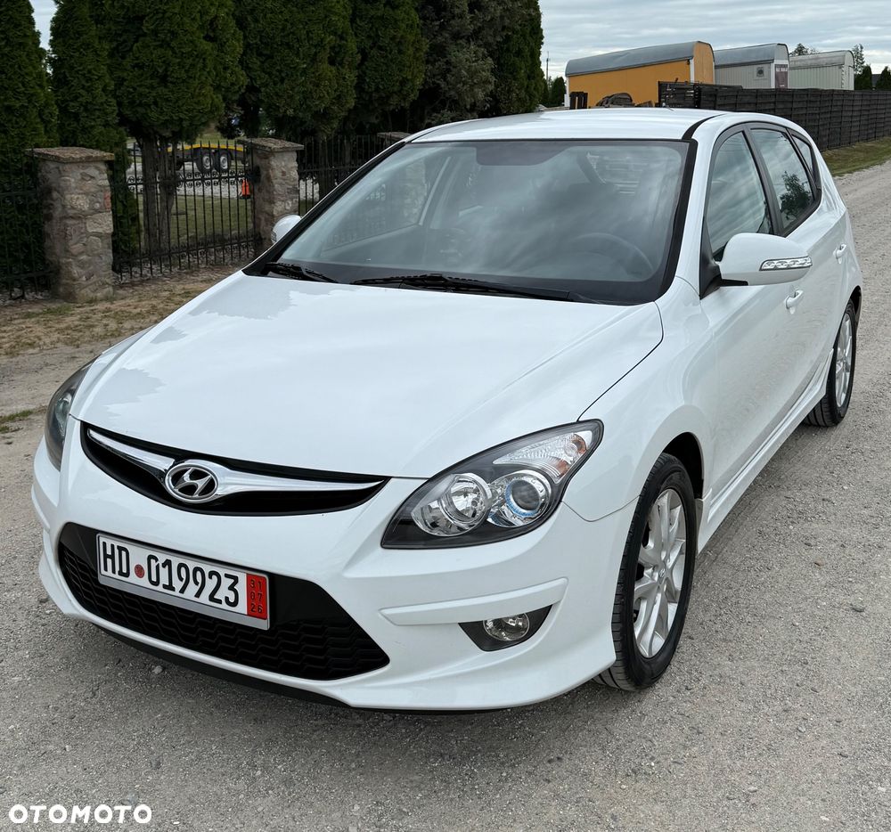 Hyundai i30 1.4 White Edition - 1