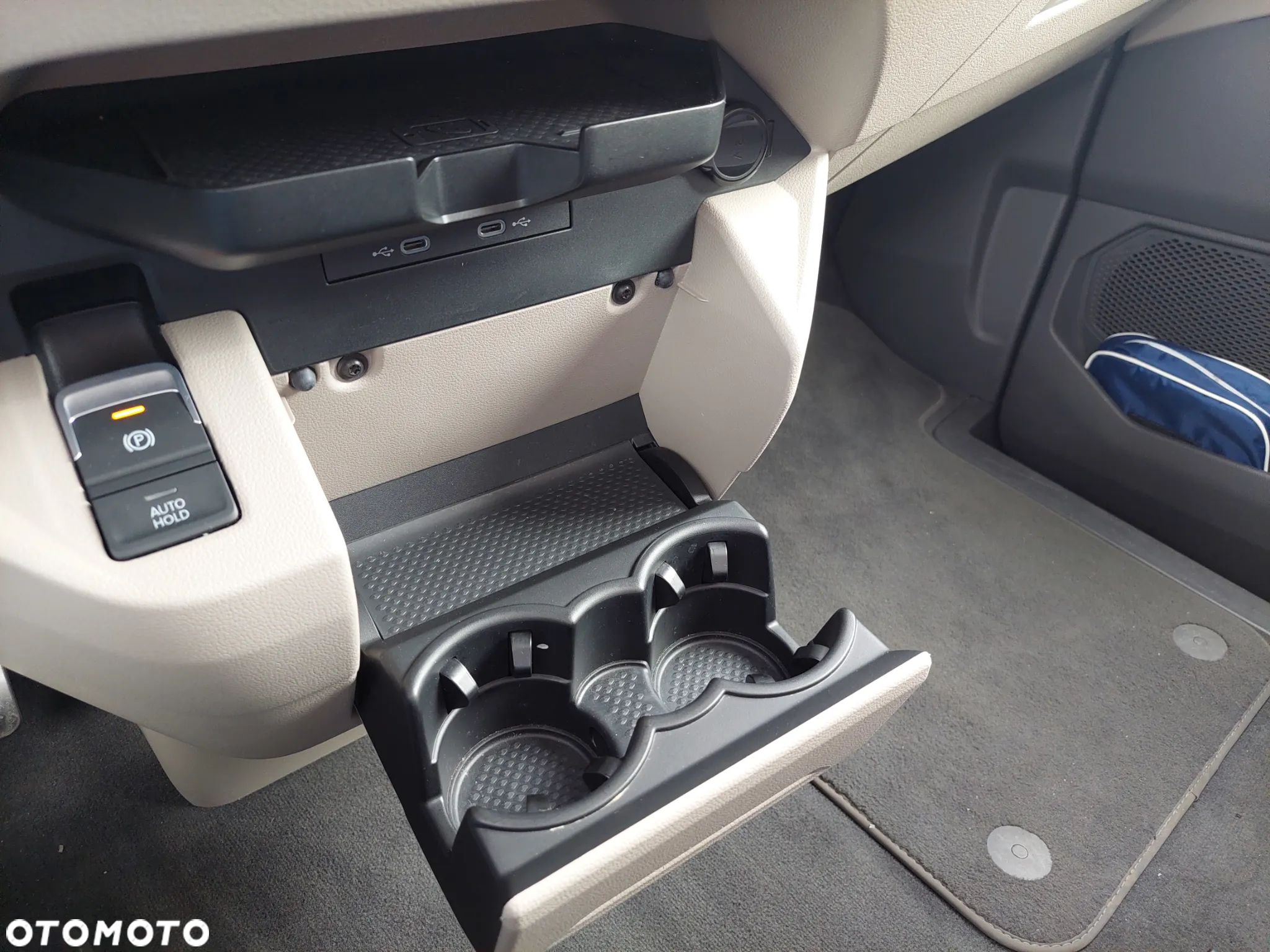 Volkswagen Multivan 1.4 TSI eHybrid PHEV L2 Style DSG - 38
