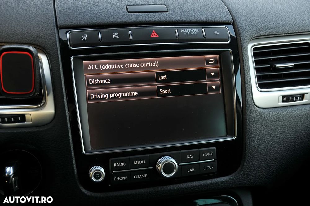 Volkswagen Touareg - 20