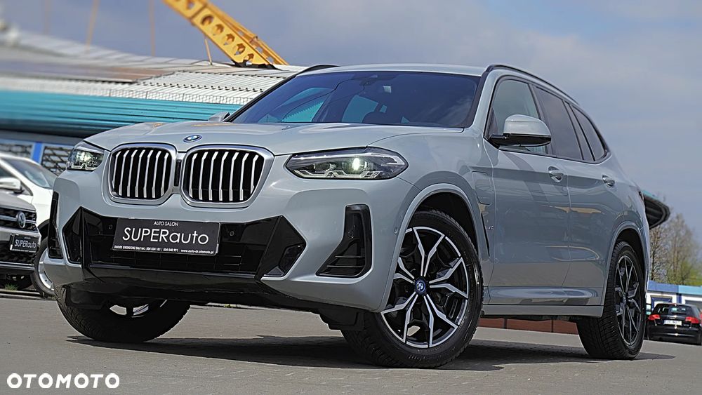 BMW X3 xDrive30e - 39