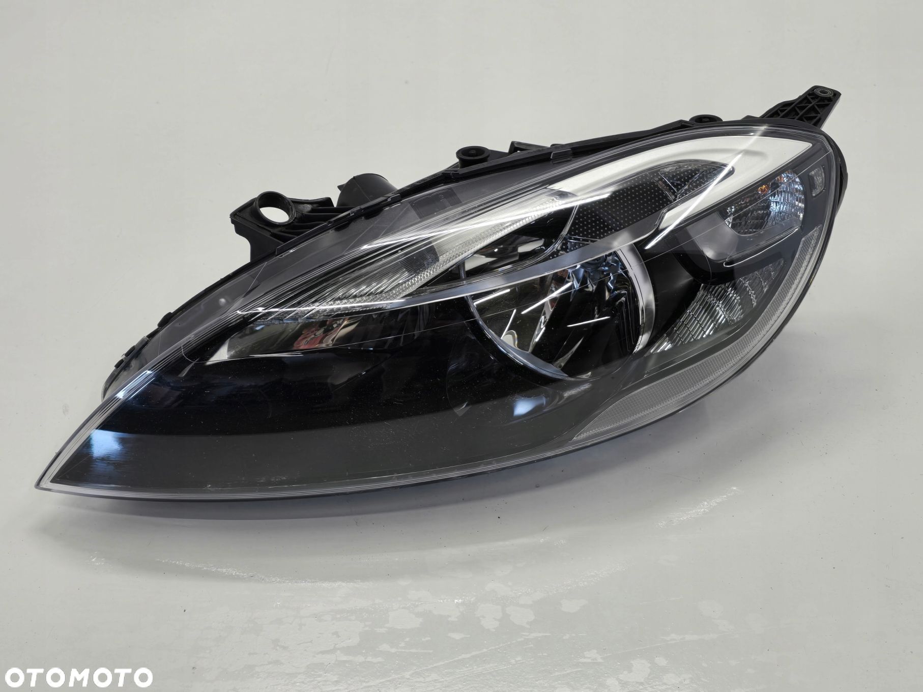 VOLVO V40 II 15R LAMPA LEWY PRZÓD PRZEDNIA 31420005 ANGLIK UK - 1