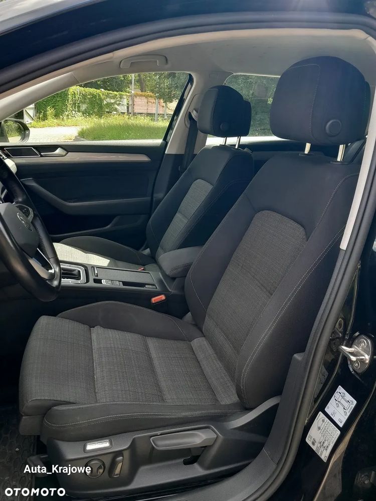 Volkswagen Passat 2.0 TDI EVO Business DSG - 31