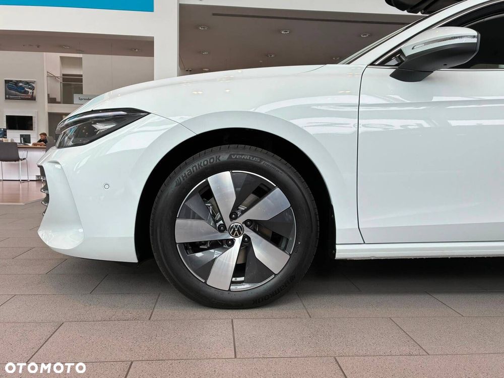 Volkswagen Passat Variant 2.0 TDI SCR Business DSG - 29