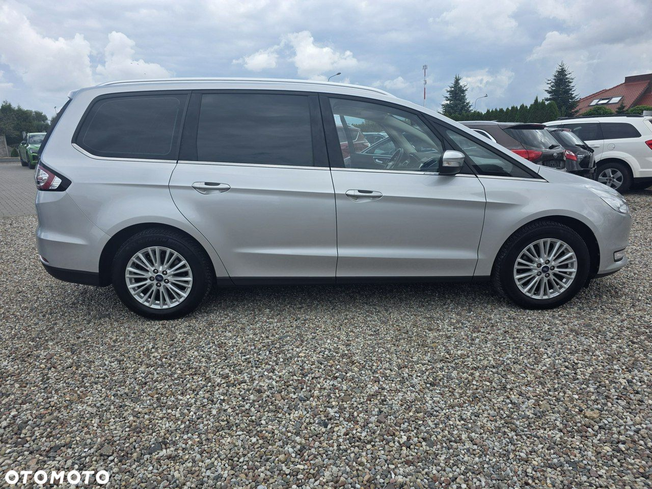 Ford Galaxy - 31