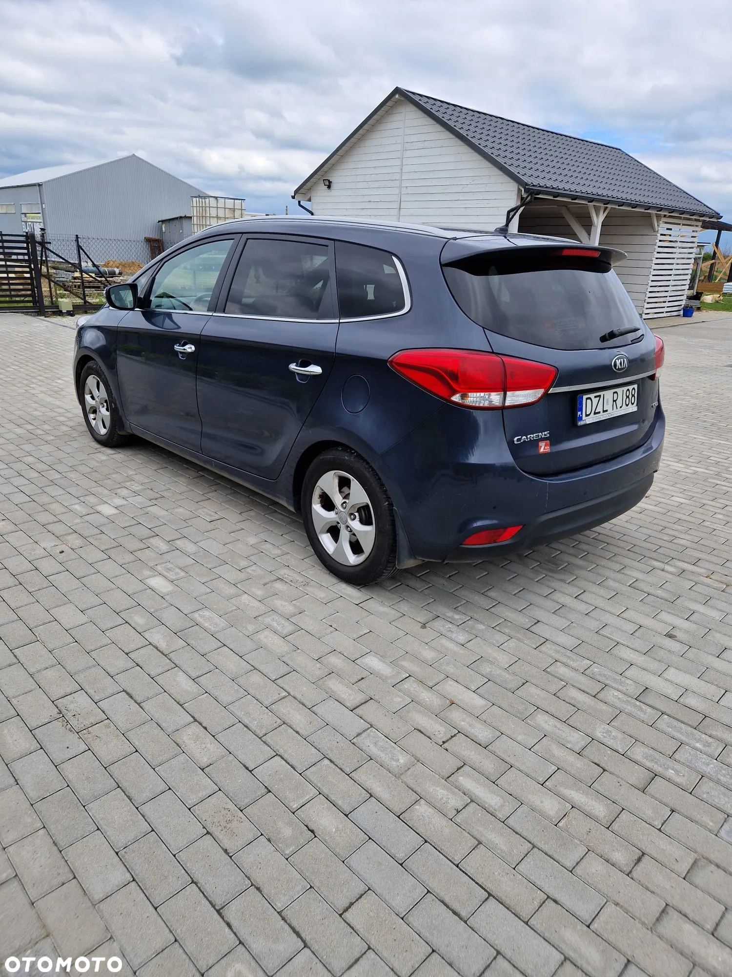 Kia Carens 1.7 CRDi M - 5