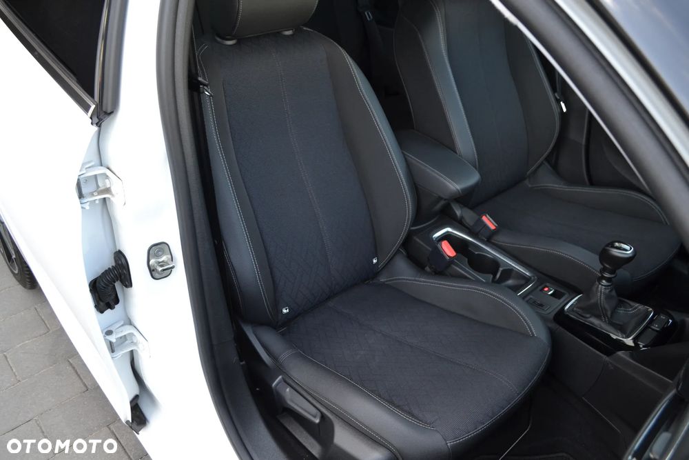 Opel Corsa 1.2 Elegance S&S - 31