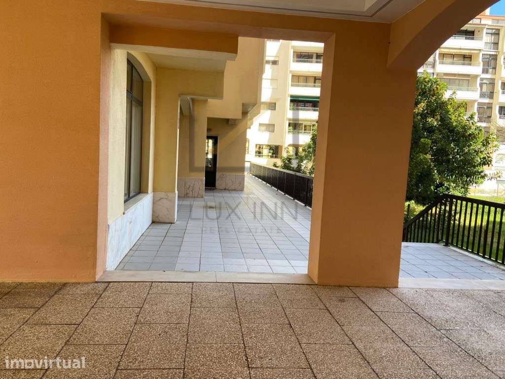 Apartamento T3 Vista Mar, lugar de parqueamento e arrecadação, Cascais - Grande imagem: 5/43