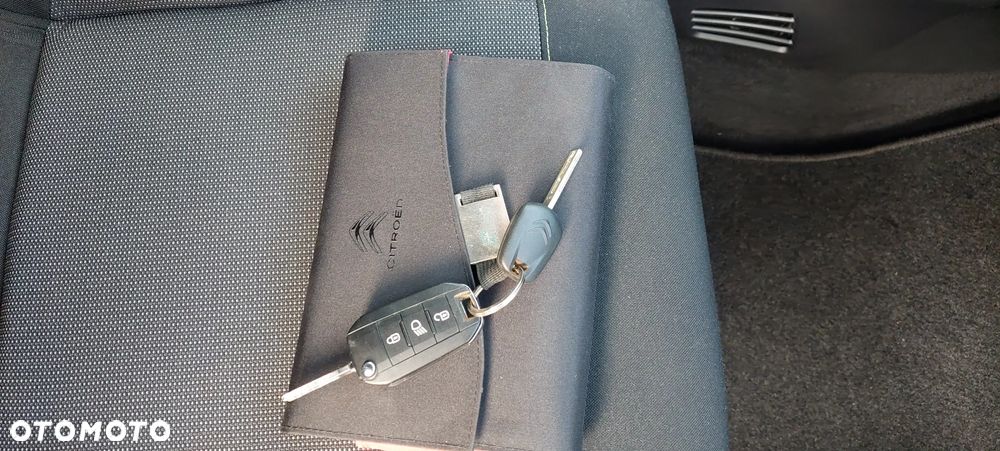 Citroën C3 Pure Tech 82 ELLE - 11