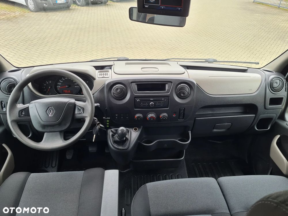 Renault Master - 15