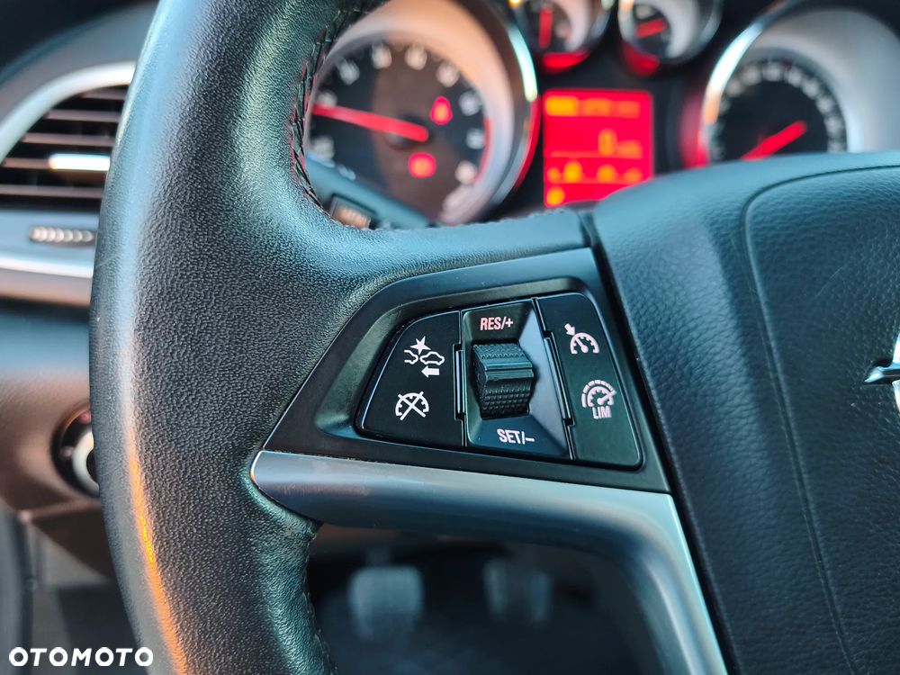 Opel Astra - 12