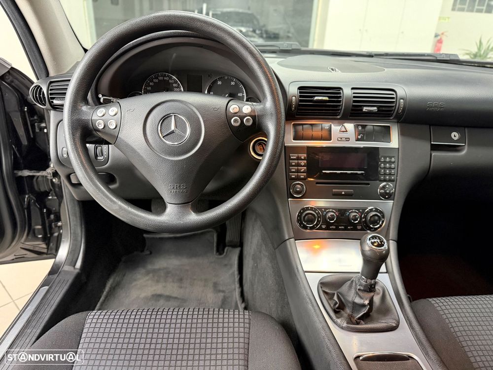 Mercedes-Benz C 220 CDi Sport Coupé Classic - 13
