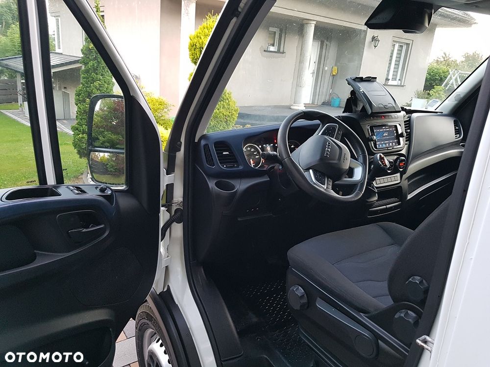 Iveco DAILY - 16