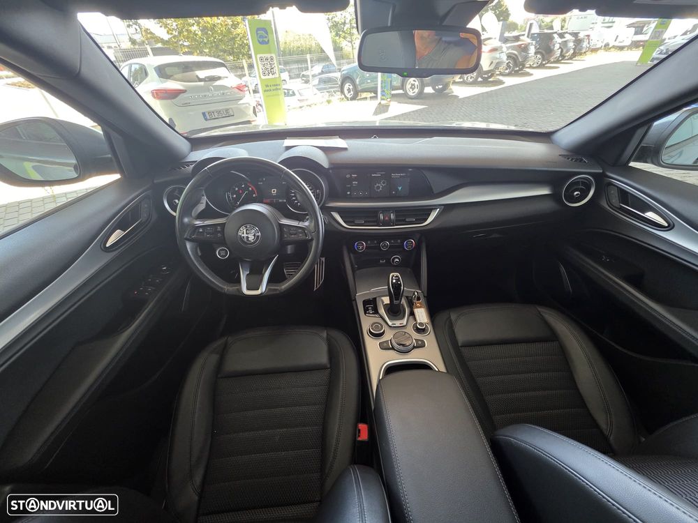Alfa Romeo Stelvio 2.2 D Sprint AT8 - 14