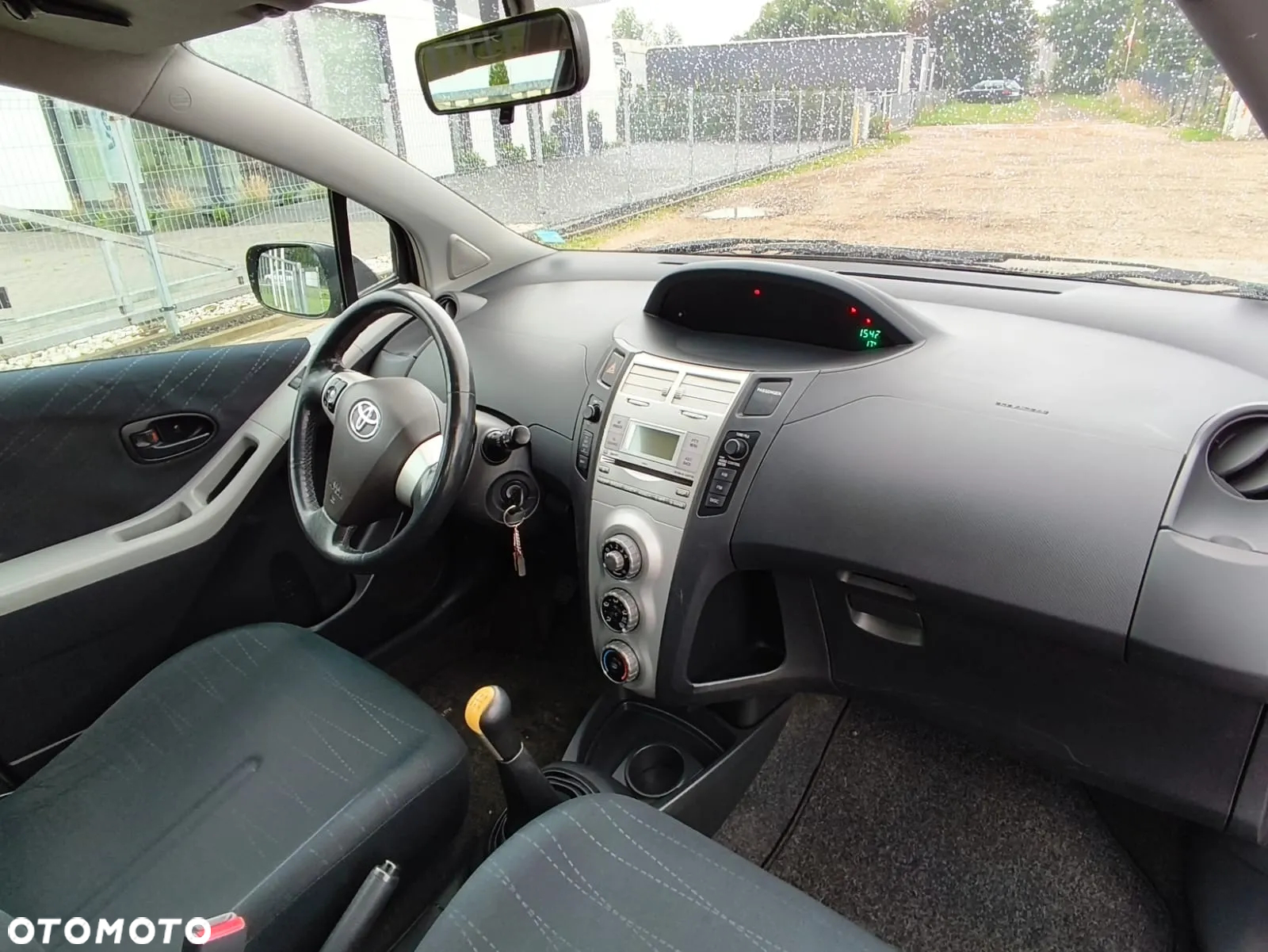 Toyota Yaris - 9