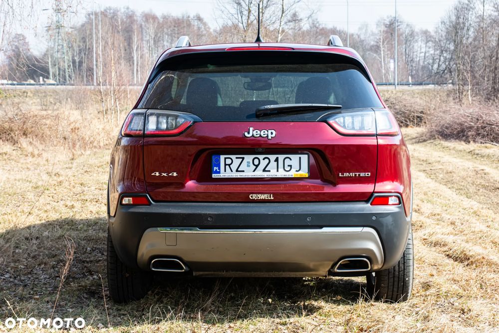 Jeep Cherokee - 7