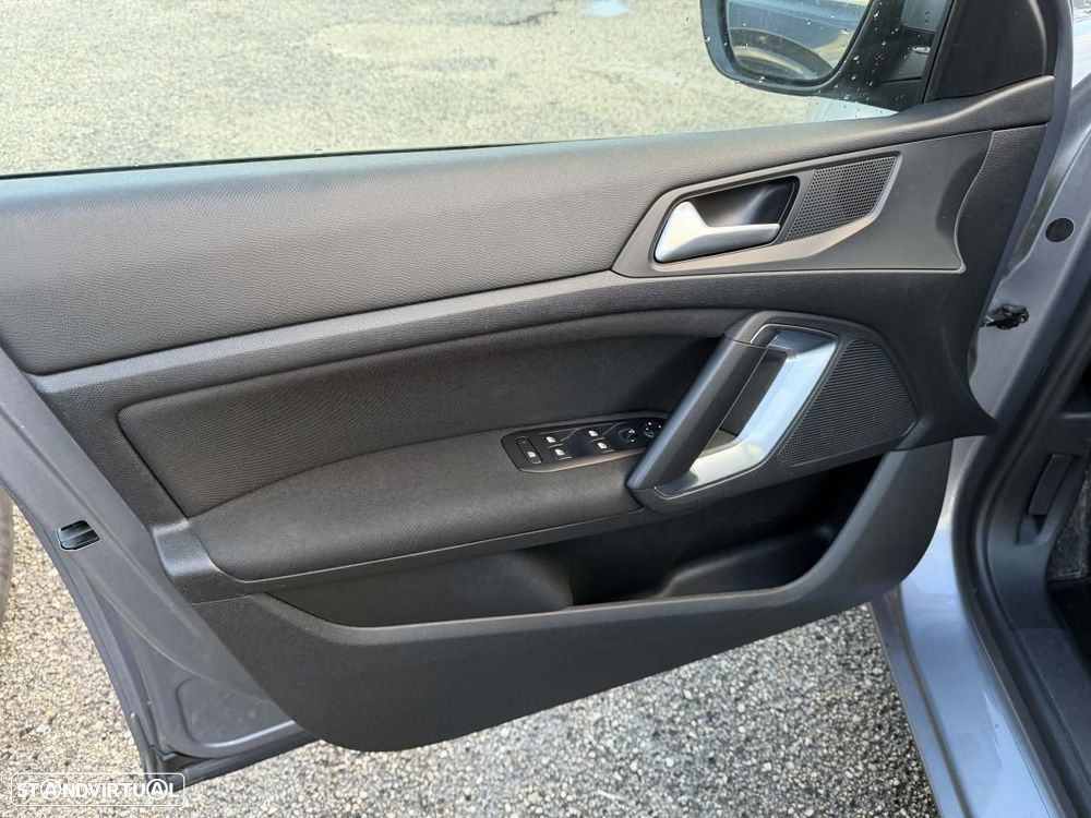 Peugeot 308 1.6 BlueHDi Allure - 10