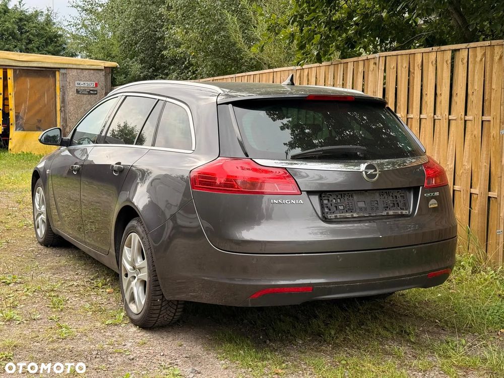 Opel Insignia 2.0 CDTI - 8