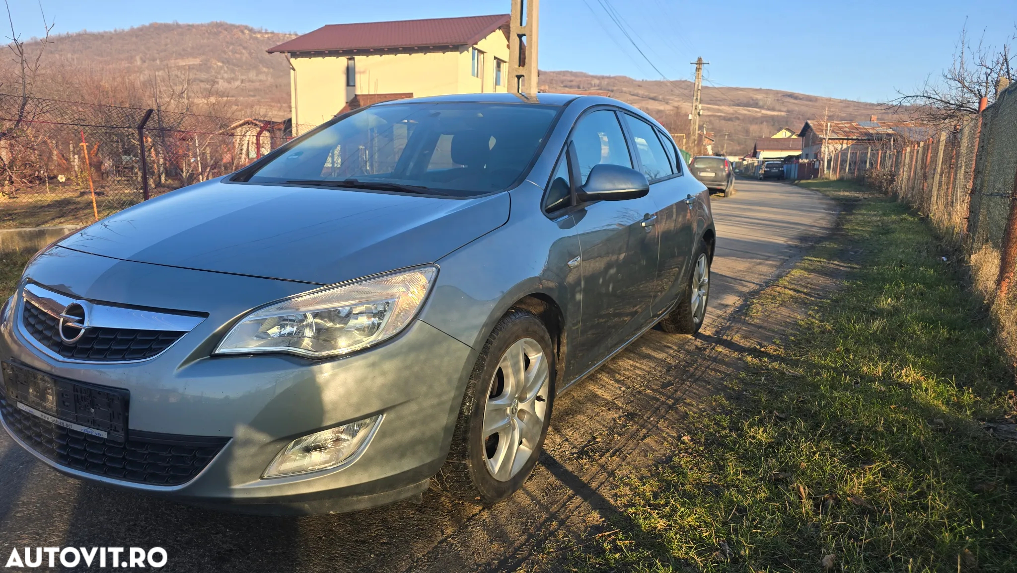 Opel Astra 1.7 CDTI Cosmo - 2