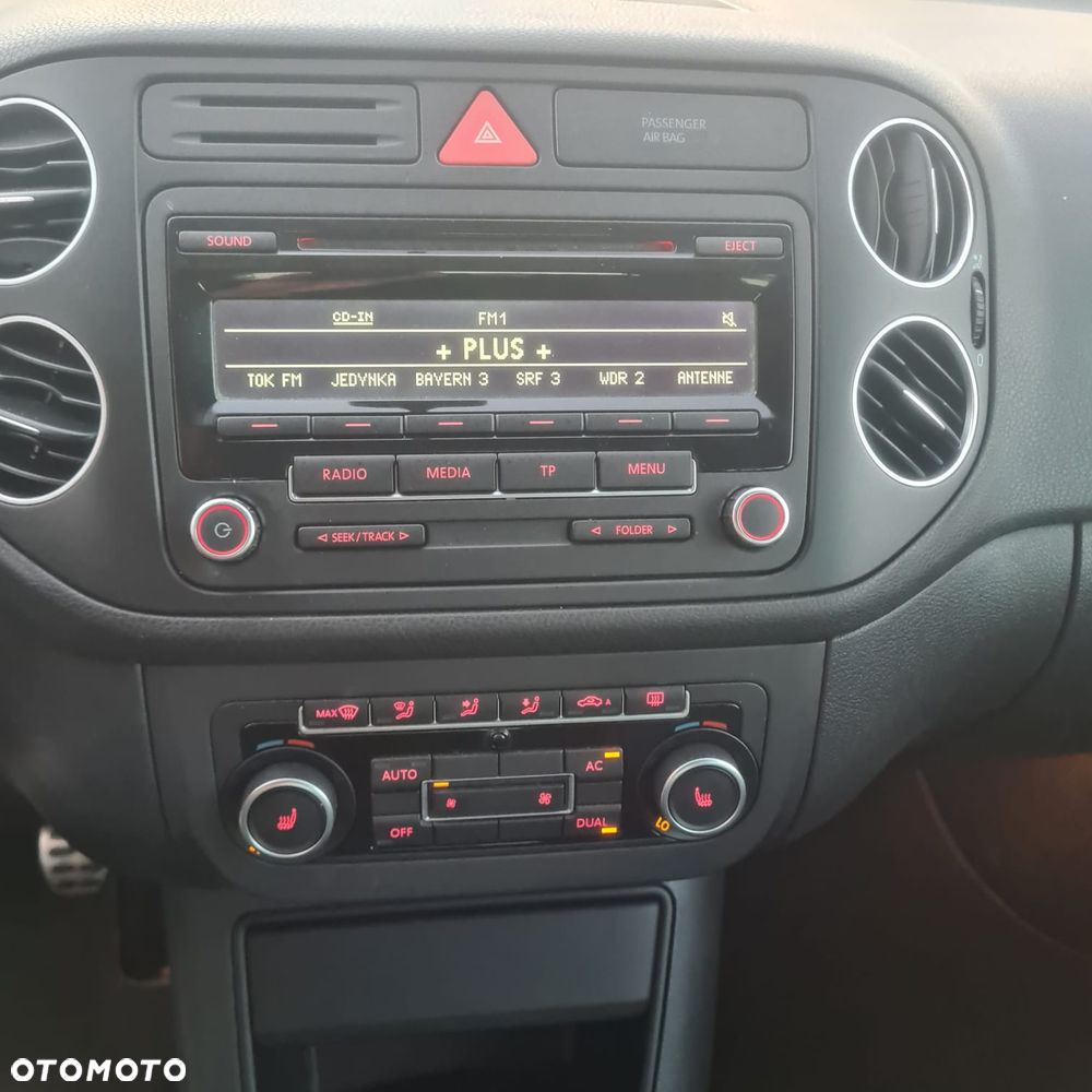 Volkswagen Golf Plus 1.2 TSI MATCH - 26