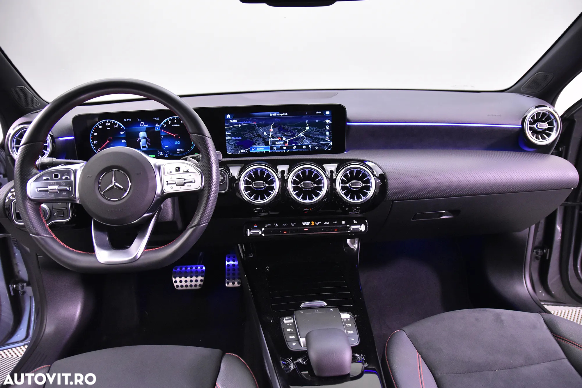 Mercedes-Benz A 250 e 8G-DCT AMG Line - 10