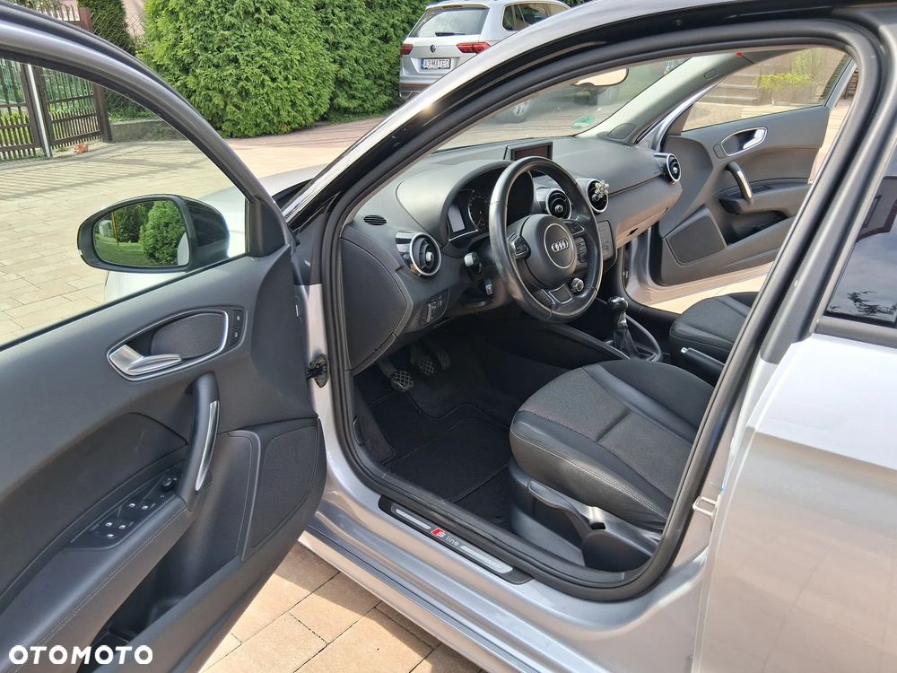 Audi A1 Sportback 1.2 TFSI S line edition m S line Sportpaket - 7