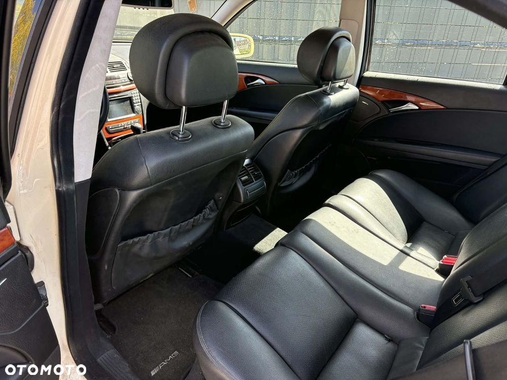 Mercedes-Benz Klasa E - 9