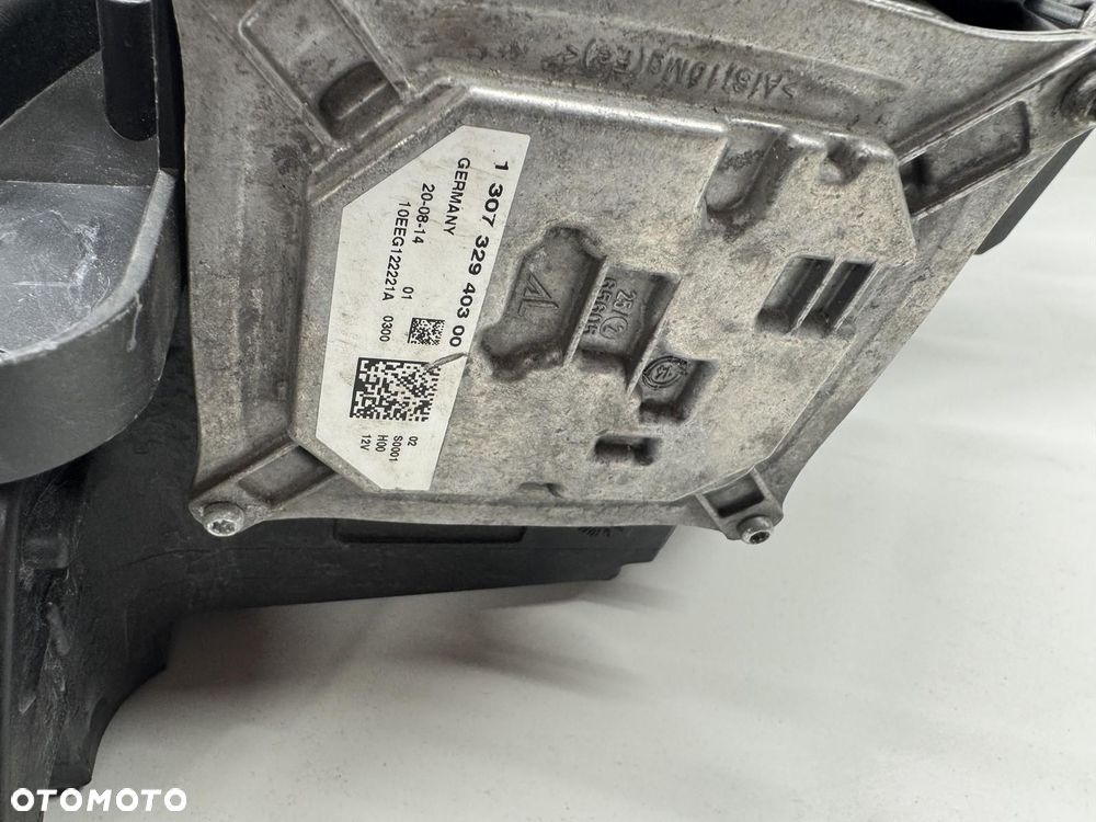 Przednia Prawa Lampa  Peugeot 308 t9 full led  9677832380 - 5