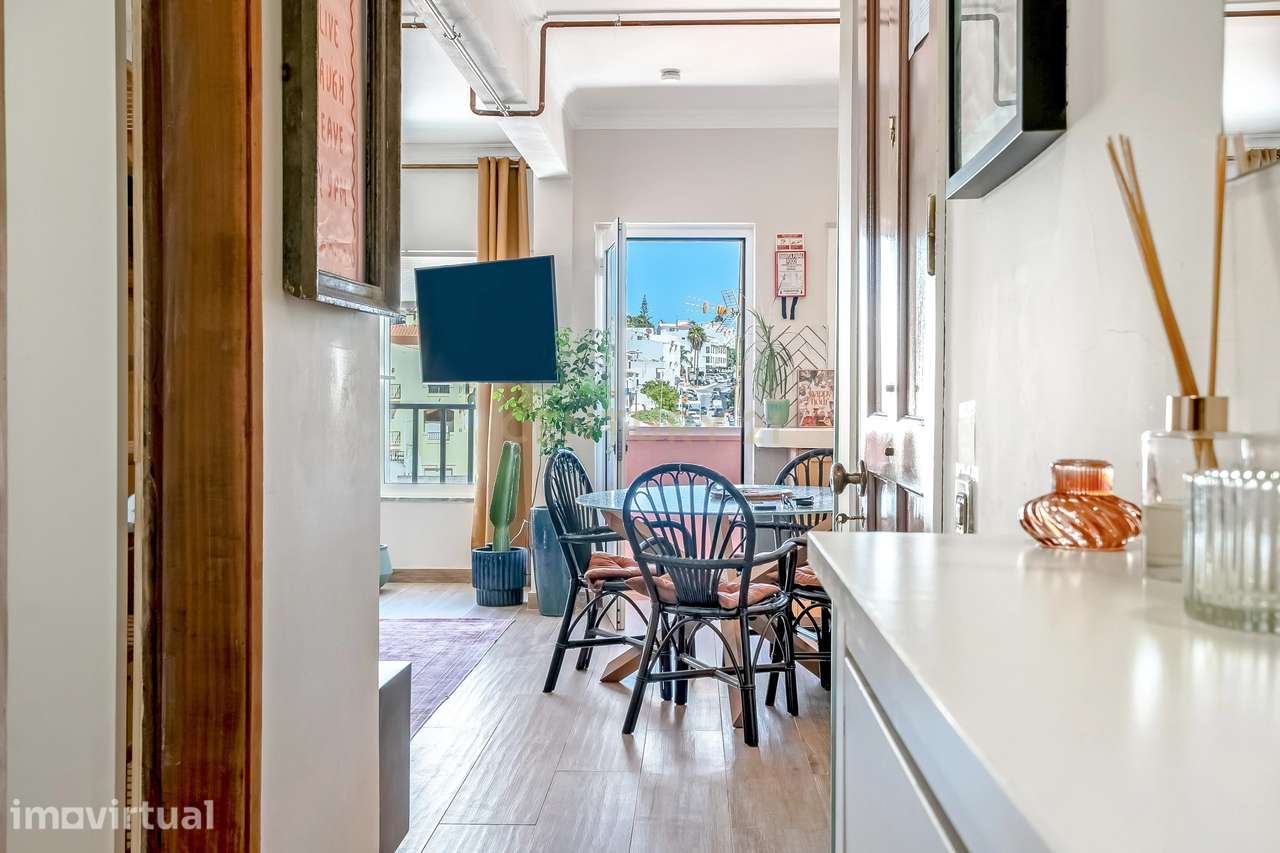 T2 Renovado no Centro de Carvoeiro | Rooftop Privado com Vista Mar | 3 - Grande imagem: 5/25