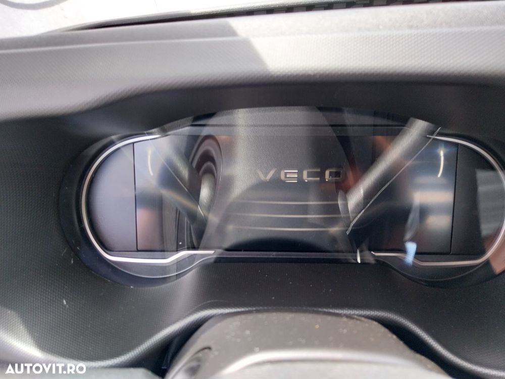 Iveco Daily 35C18H Autosasiu - 26