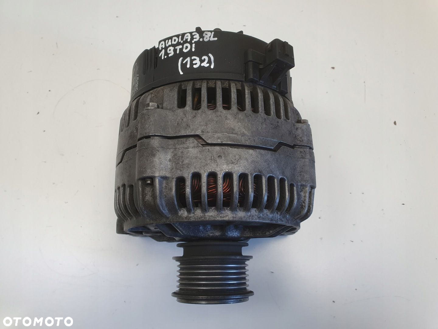 Audi A3 8L Golf IV 1.9 TDI ALTERNATOR 0123515021 038903023J 120A - 2