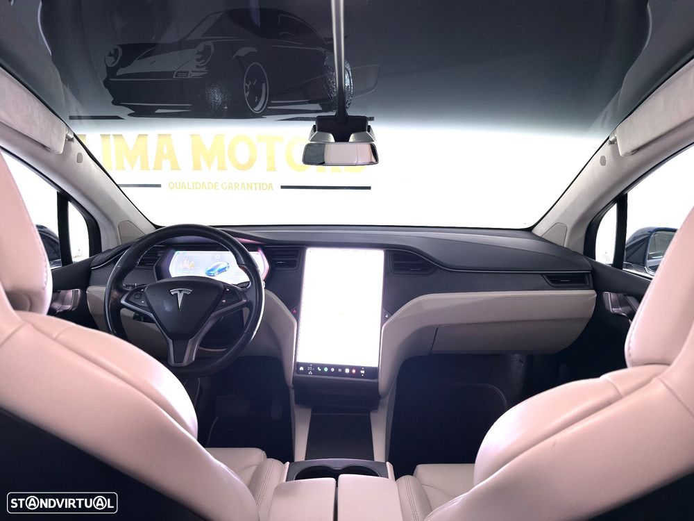 Tesla Model X 100D - 13
