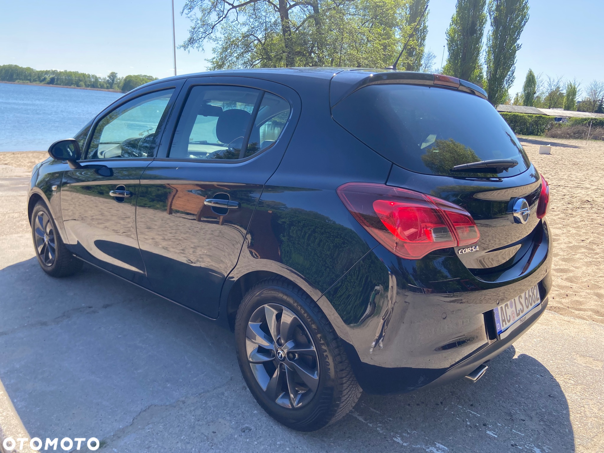 Opel Corsa 1.4 120 Jahre - 4