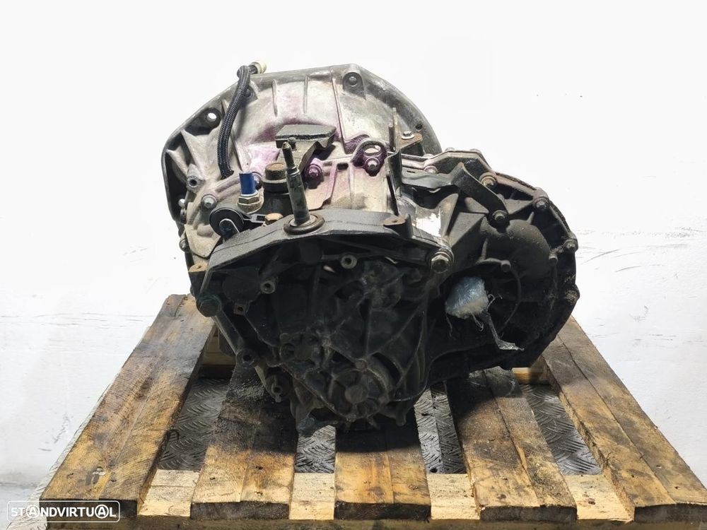 Caixa de velocidades manual RENAULT TRAFIC II 2.0 dCi PF6026 MOTOR M9R692 - 4