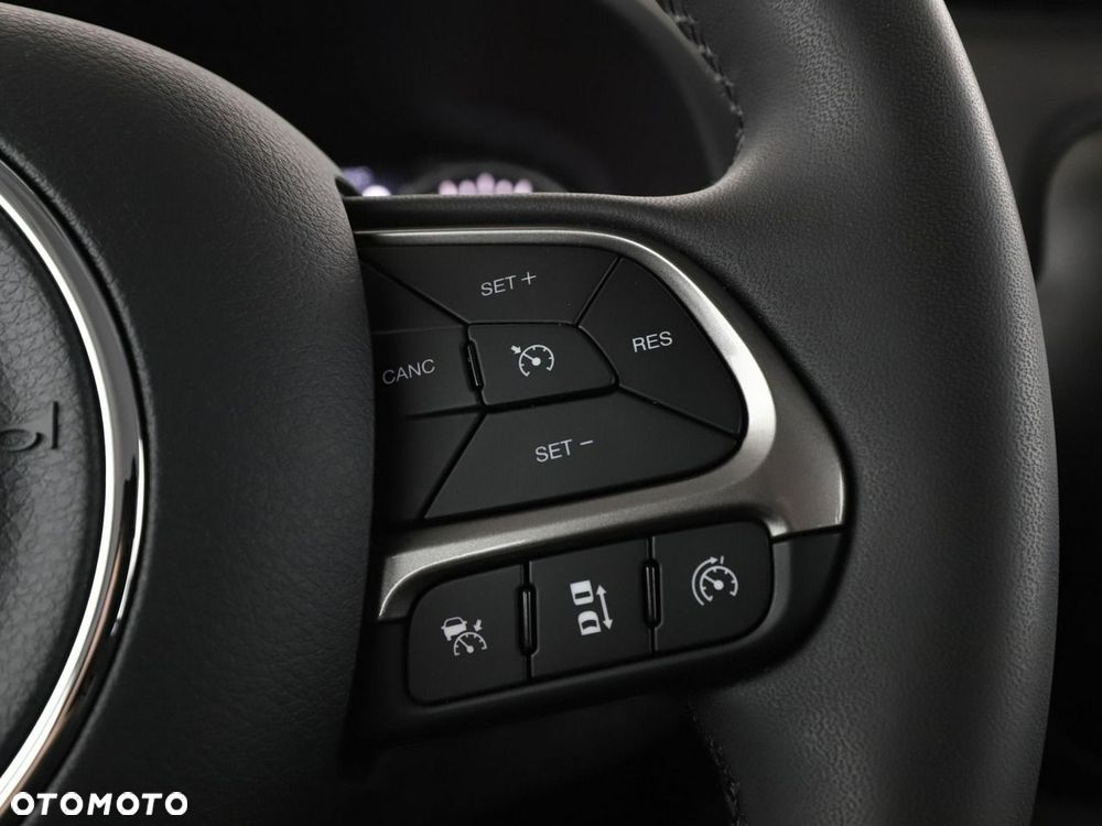 Jeep Renegade 1.5 GSE T4 48V e-Hybrid Automatik Longitude - 31