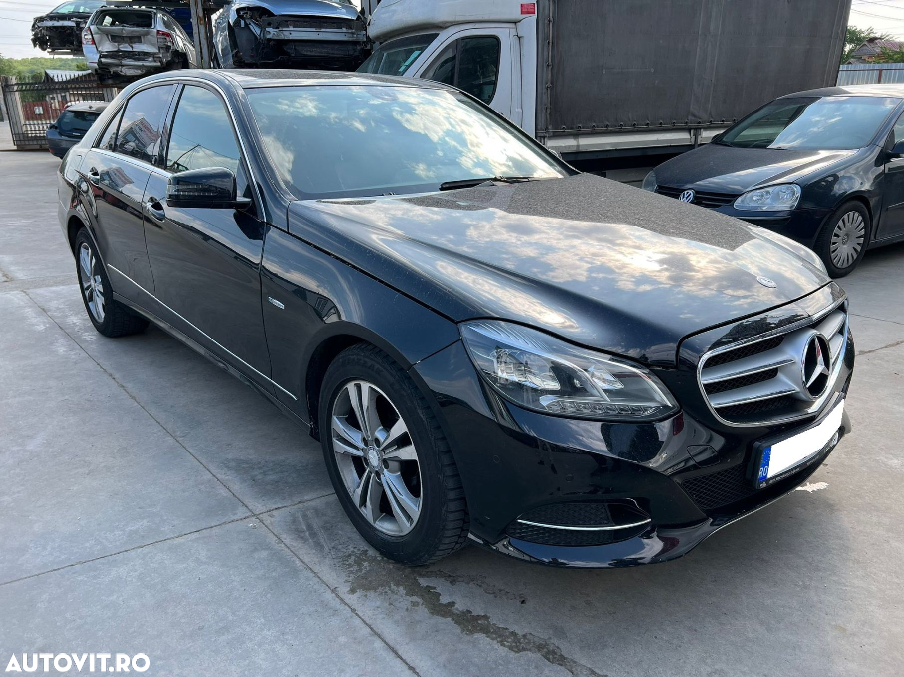 Capota Portbagaj Mercedes-Benz E 2013 Berlina Negru - 2