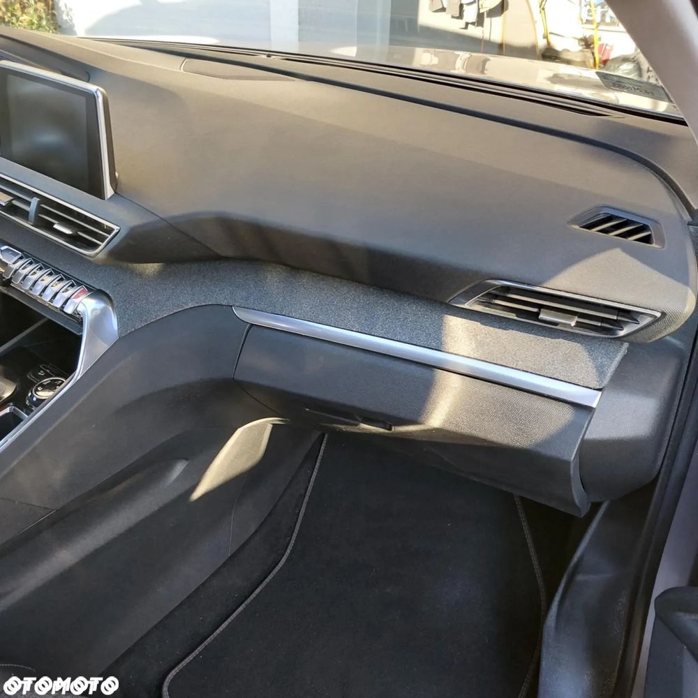 Peugeot 5008 BlueHDI 120 EAT6 Stop & Start Allure - 14