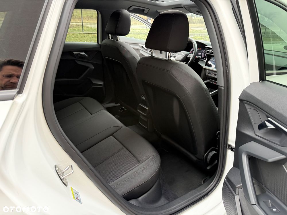 Audi A3 Sportback 35 TFSI mHEV S Line S tronic - 25