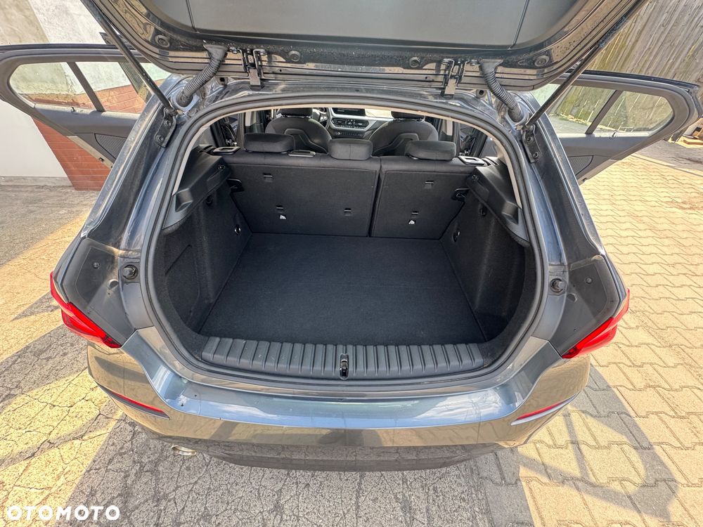 BMW Seria 1 - 15