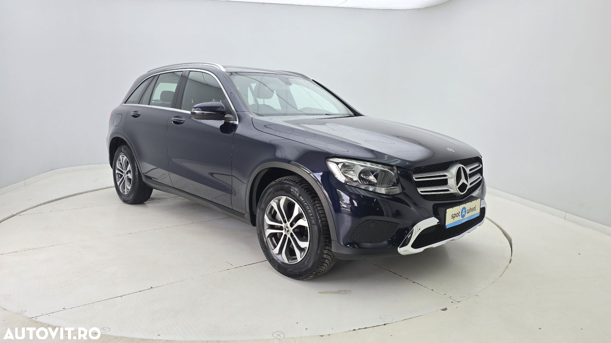 Mercedes-Benz GLC 250 d 4MATIC - 4