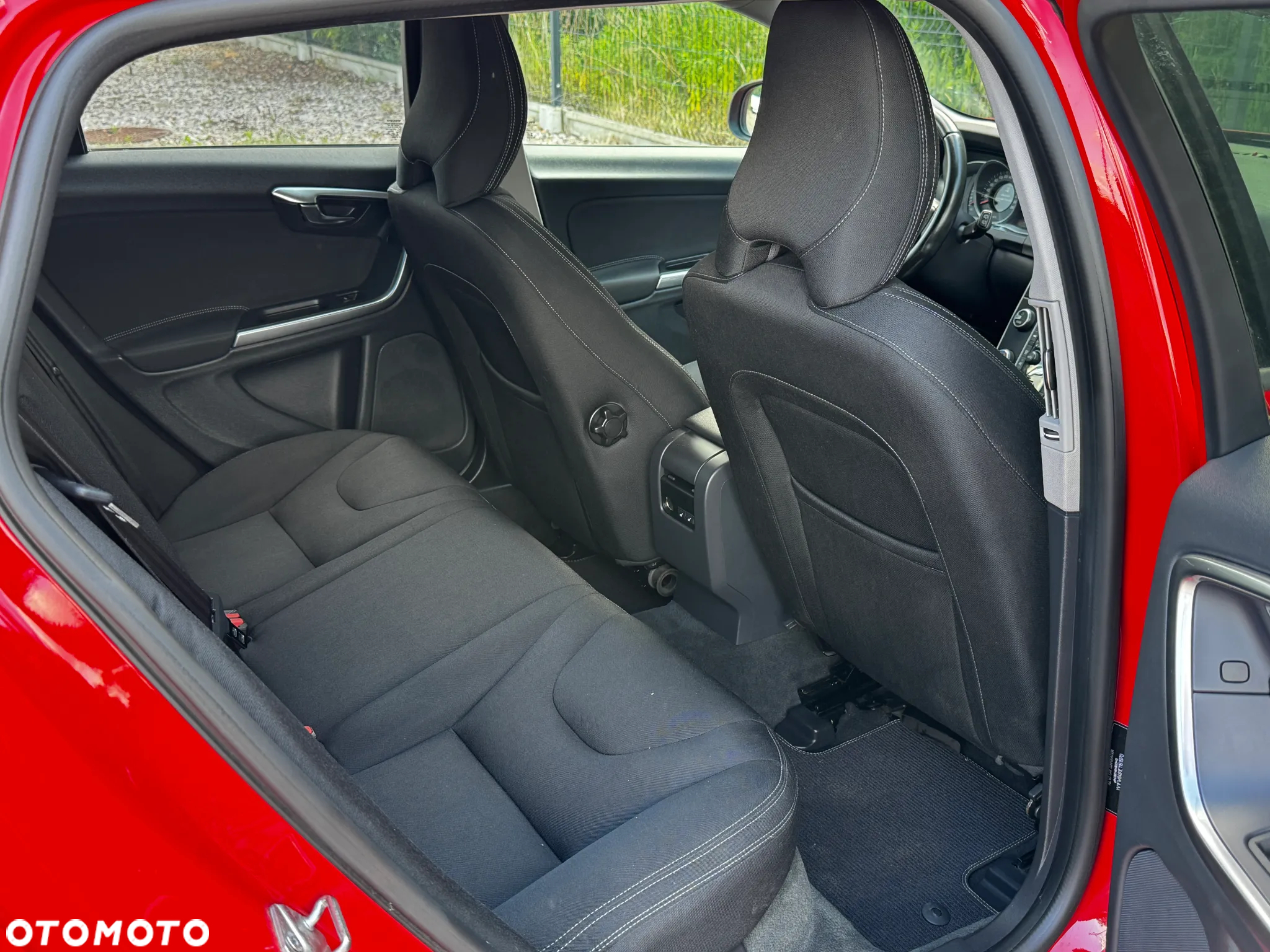 Volvo V60 D2 Edition - 14