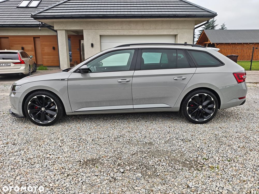 Skoda Superb 2.0 TSI 4x4 DSG Sportline - 2